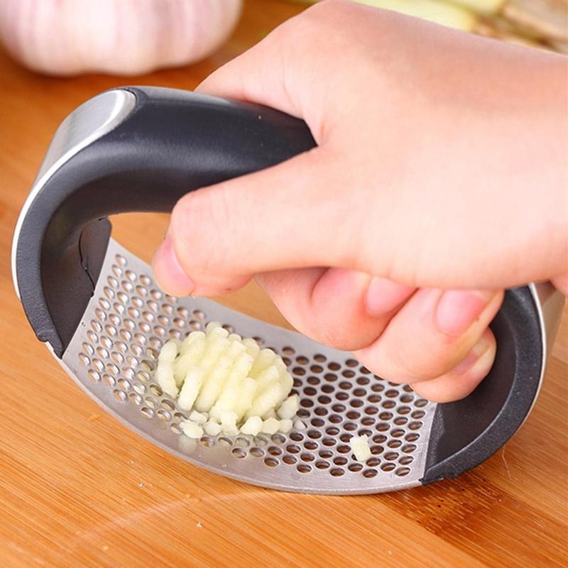 Chefs Recommended Garlic Press